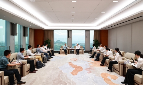 國(guó)家開(kāi)發(fā)銀行浙江省分行行長(zhǎng)楊志明蒞臨桐昆調(diào)研